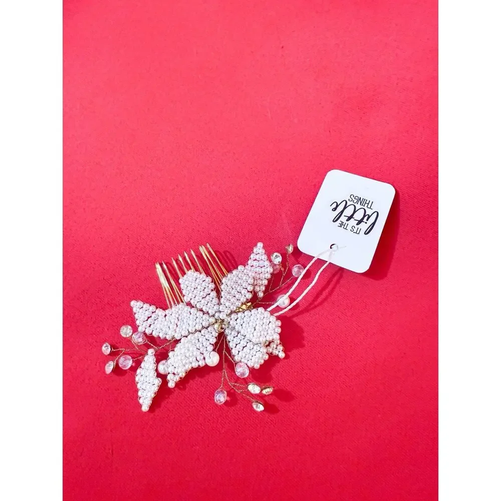 2.5x4”  Bridal hair comb White Beads Floral hair Decorative Hair Accessories